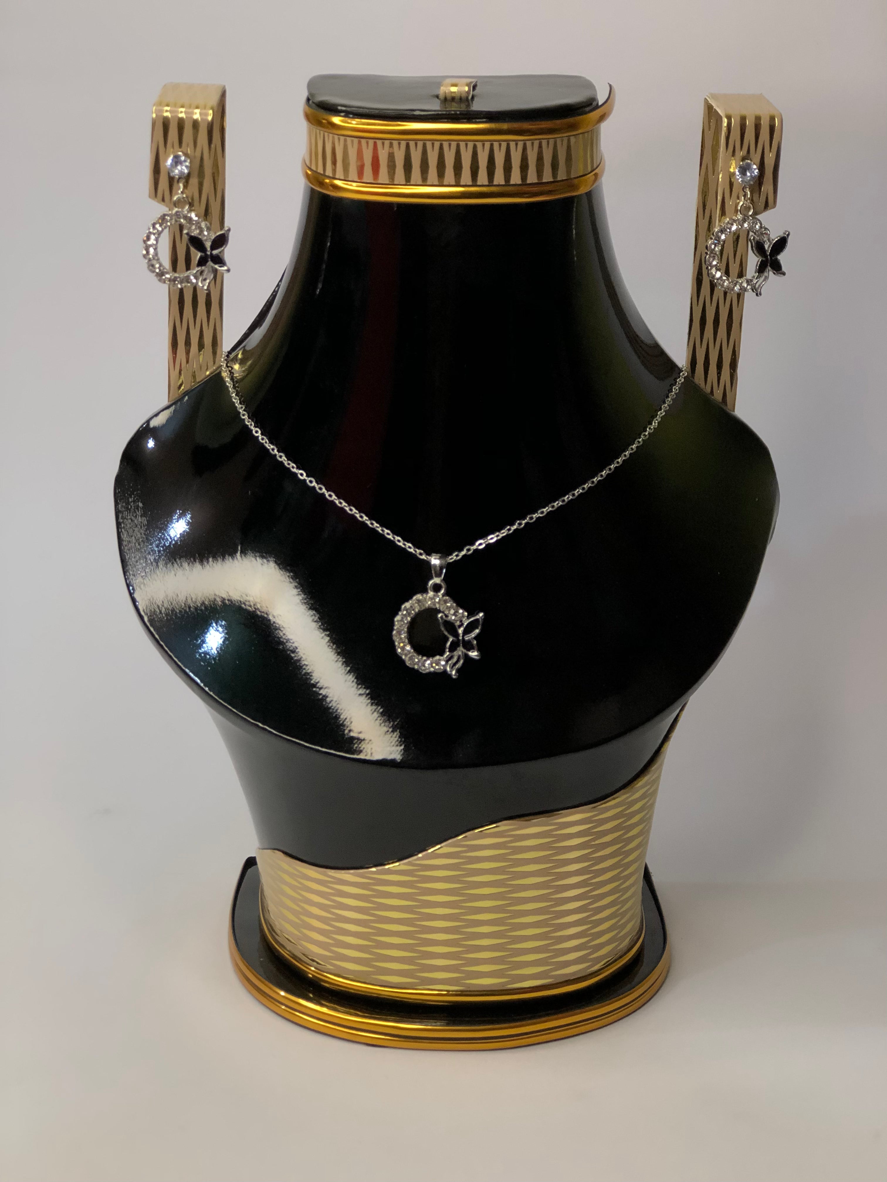 Butterfly Pendant & Tops Set | Simple and Clean Look